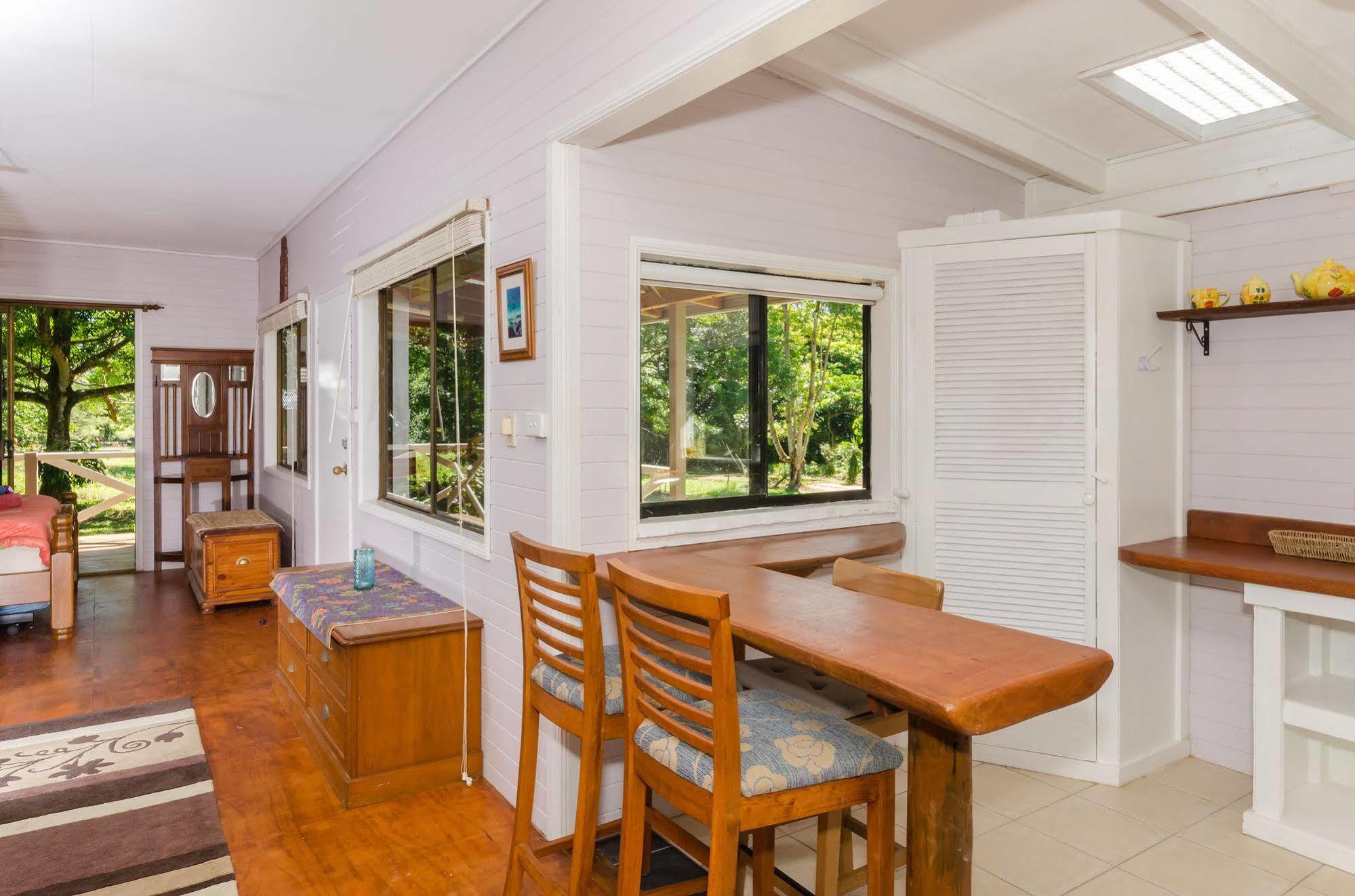 Epiphyte B & B Cow Bay Exterior photo